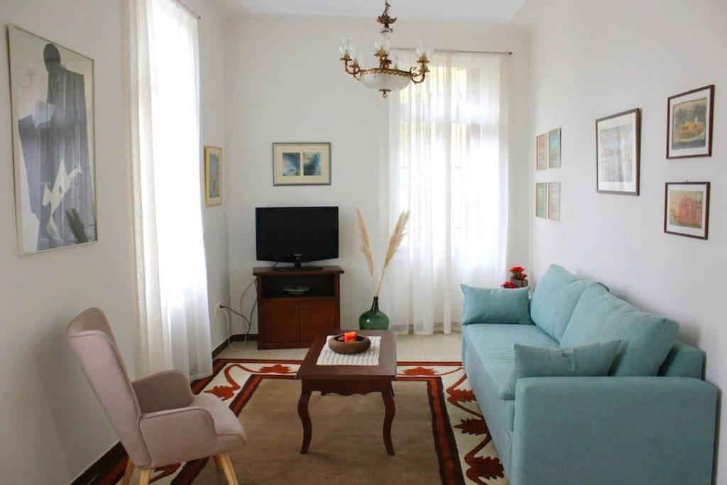 Calliope'S Neoclassical Home In The Heart Of Plaka Αθήνα Εξωτερικό φωτογραφία